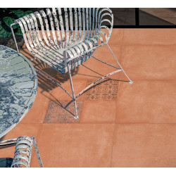 COURTYARD 60X60